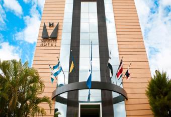 Minister Business Hotel allows 18 year olds to book a room