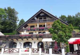 Sobe Krona has Balcony rooms