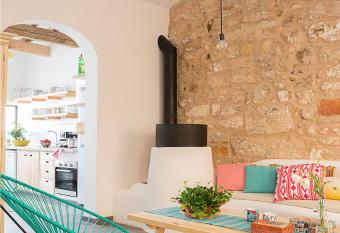HoMe Hotel Menorca has Balcony rooms