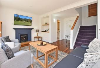 Villa 2br Barbera Villa located within Cypress Lakes Resort has rooms with a private hot tub