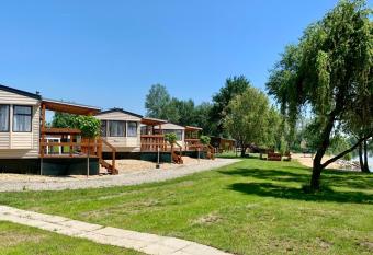 Panorama Garden Pasohlavky allows 18 year olds to book a room