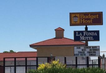 Budget Inn Lafonda Motel allows 18 year olds to book a room