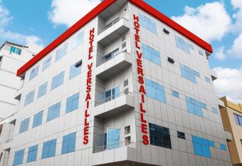 Hotel Versailles Internacional has Balcony rooms