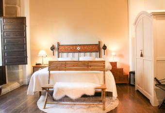 Teatrisso Hotel Palacio has Balcony rooms