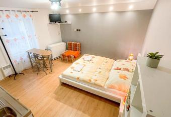 Apartment Jursport has Balcony rooms