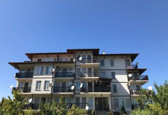 Vakancionna Studio has Balcony rooms