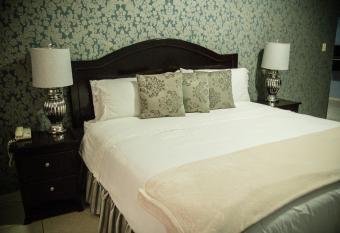 Hotel Galeria allows 18 year olds to book a room