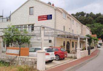 Pension Maestral allows 18 year olds to book a room