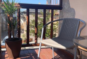Hostal Casa San Nicolas has Balcony rooms