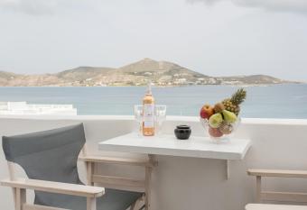 Irini Rooms has Balcony rooms