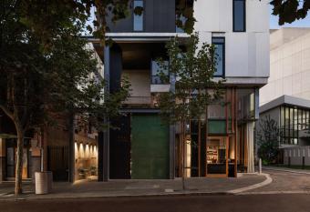 Alex Hotel has Balcony rooms