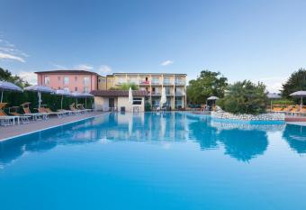 Hotel Bella Lazise has Balcony rooms