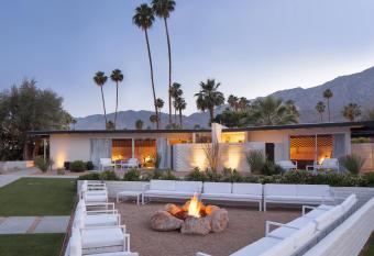 L'Horizon Resort & Spa has Balcony rooms