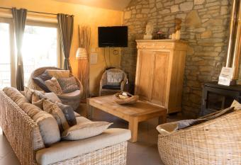 G  te de Corbion has Balcony rooms