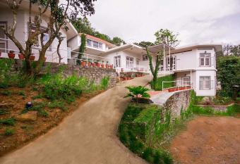 Copperhill- A Luxury Homestay allows 18 year olds to book a room