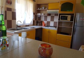 Villa Bungaroo has Balcony rooms