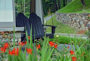 Nantahala Village has Balcony rooms