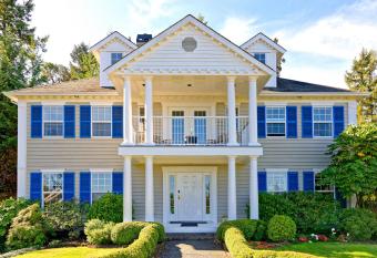 Belle Maison Aupr  s De La Mer has Balcony rooms