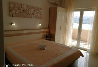 Apartman Marija 1 has Balcony rooms