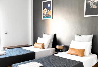 NJ Apartments-Deluxe Edition allows 18 year olds to book a room