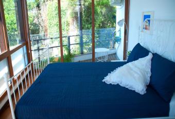 Il Nido del Gabbiano has rooms with a private hot tub