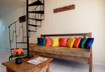 Sol de Geriba condominio com casas allows 18 year olds to book a room