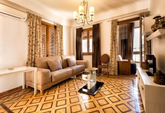 Monteftur has Balcony rooms