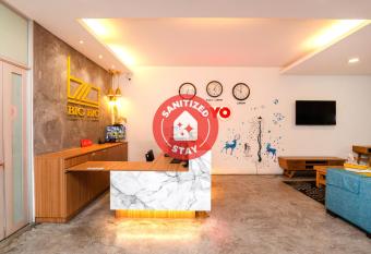 OYO 89355 Big Big Hotel allows 18 year olds to book a room