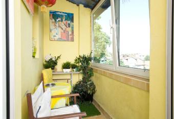 Sunny Sopot has rooms with a private hot tub