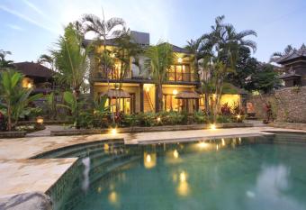 Pekak Mangku Guest House allows 18 year olds to book a room