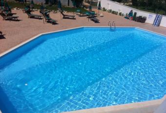 B&B Alicino allows 18 year olds to book a room