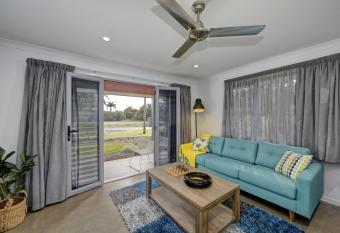 12th Tee BnB has Balcony rooms