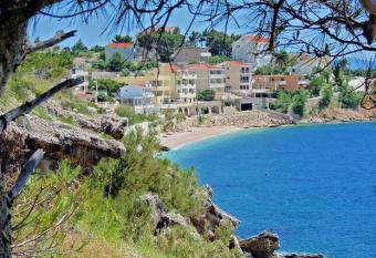 Apartments Markotic has Balcony rooms