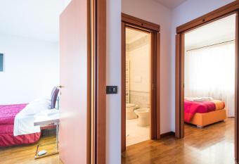 B&B Il Sentiero dei Goti has rooms with a private hot tub