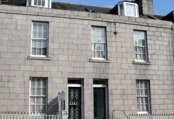 Aaran Central Guesthouse allows 18 year olds to book a room