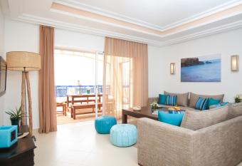 Apparthotel Eden Beach has Balcony rooms