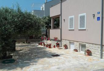 Lily Apartments Punta Skala has Balcony rooms