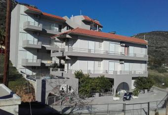 Villa Irene has Balcony rooms