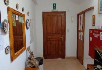 Savas Rooms allows 18 year olds to book a room