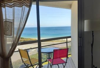 Appartement d une chambre a Quiberon a 50 m de la plage avec vue sur la mer balcon amenage et wifi has Balcony rooms