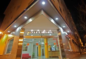 Hotel Alba allows 18 year olds to book a room