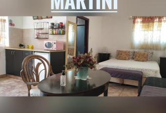 Martini Dead Sea has Balcony rooms