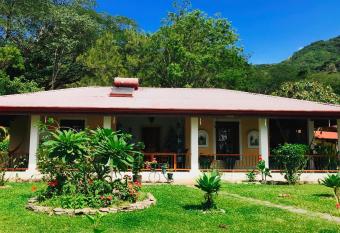 Hacienda Sassenberg has Balcony rooms