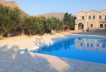 Koukouri Suites has Balcony rooms