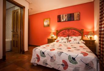 El Volante allows 18 year olds to book a room