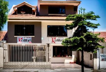 Hostal Kolibri B&B has Balcony rooms