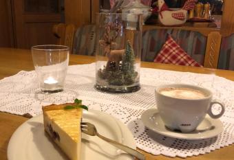 Solhof-Sch  mberg allows 18 year olds to book a room