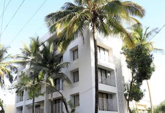 Aashiyana Inn allows 18 year olds to book a room