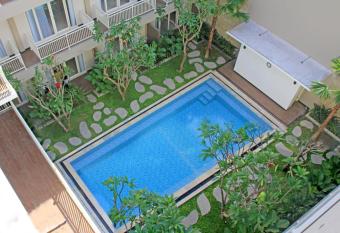 Choice Stay Hotel Denpasar has Balcony rooms