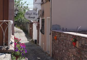 Fikretbey Kona     has Balcony rooms